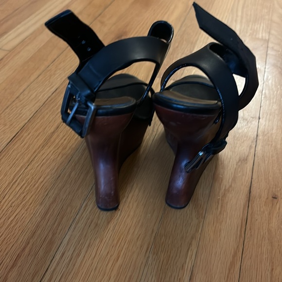 Luxury Rebel Shoes - Picture 3 of 7